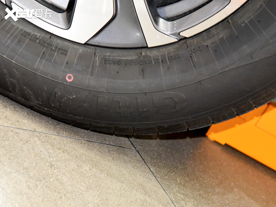 2024BJ40 2.0T ЫC˰ 