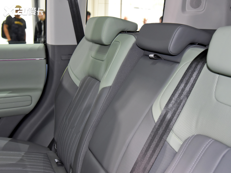 2024BJ40 2.0T ЫC˰ 