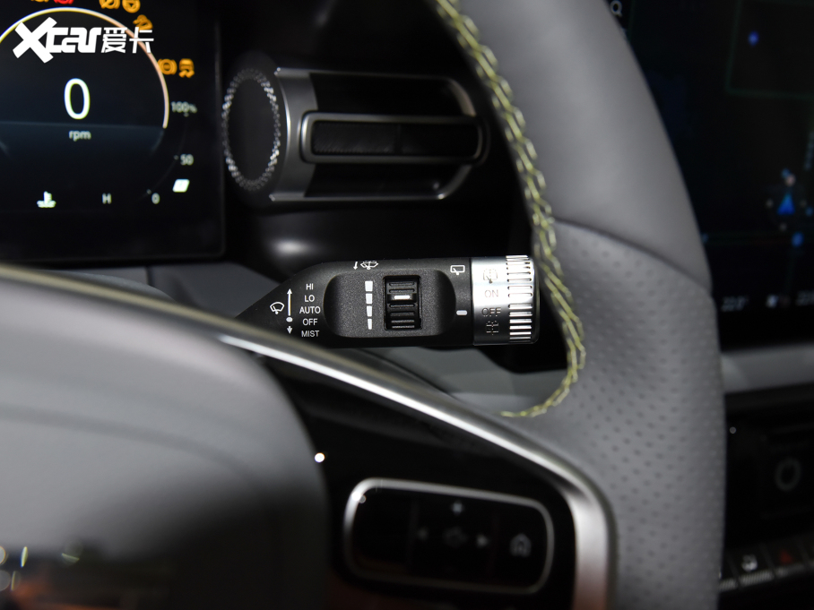 2024BJ40 2.0T ЫC˰ 