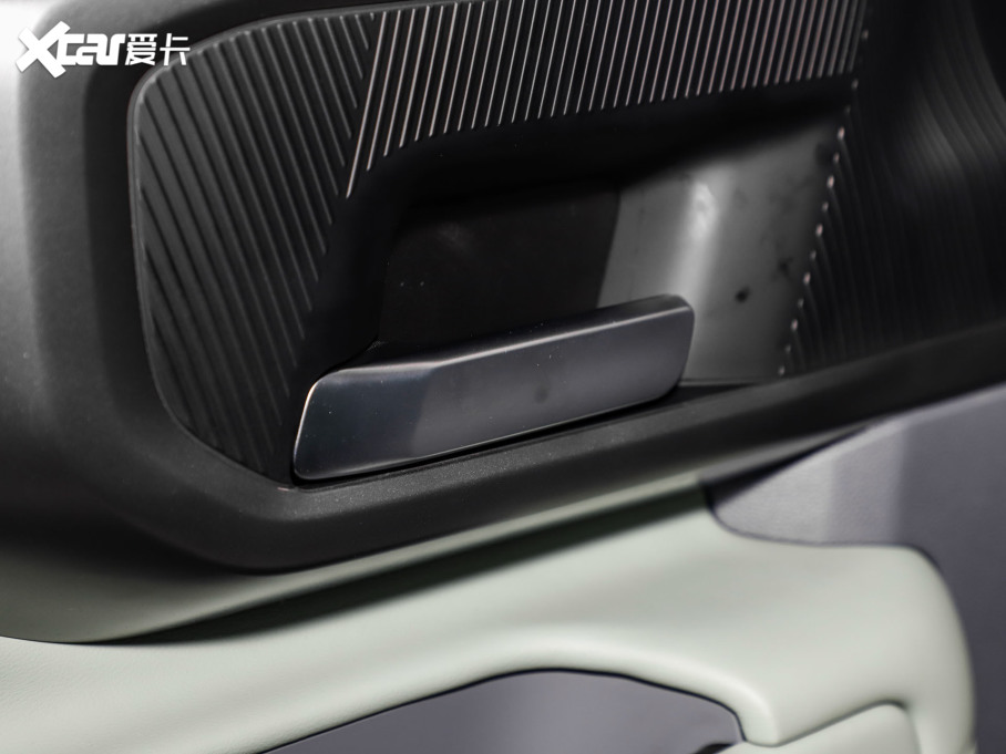 2024BJ40 2.0D hӢ۰ Խ