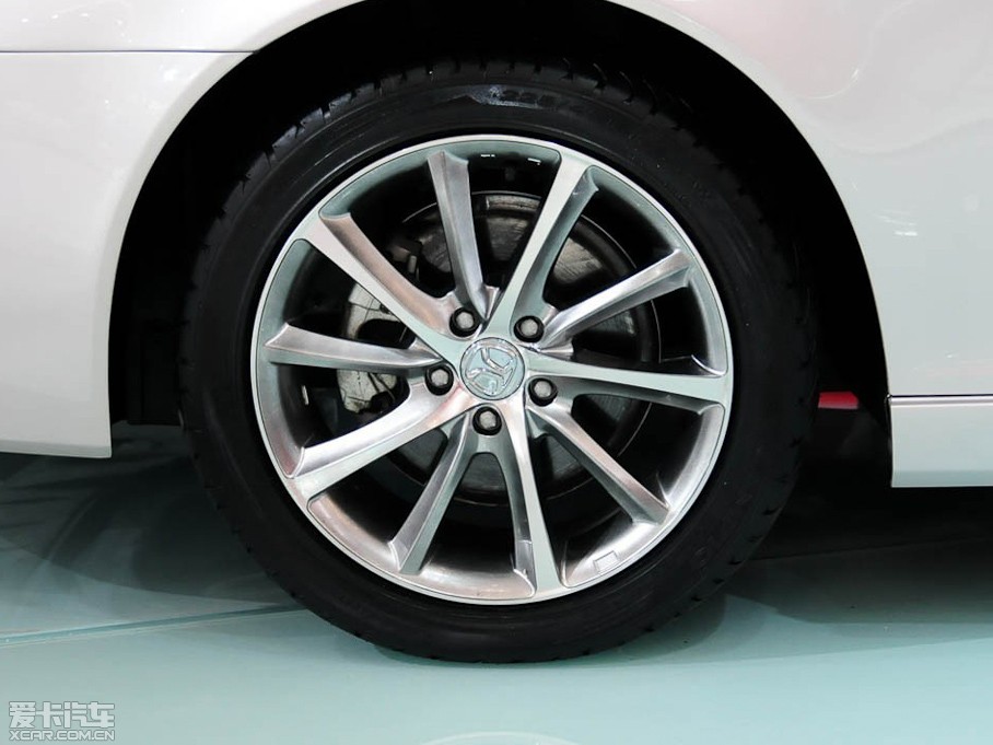 2011�����܇C60 ������