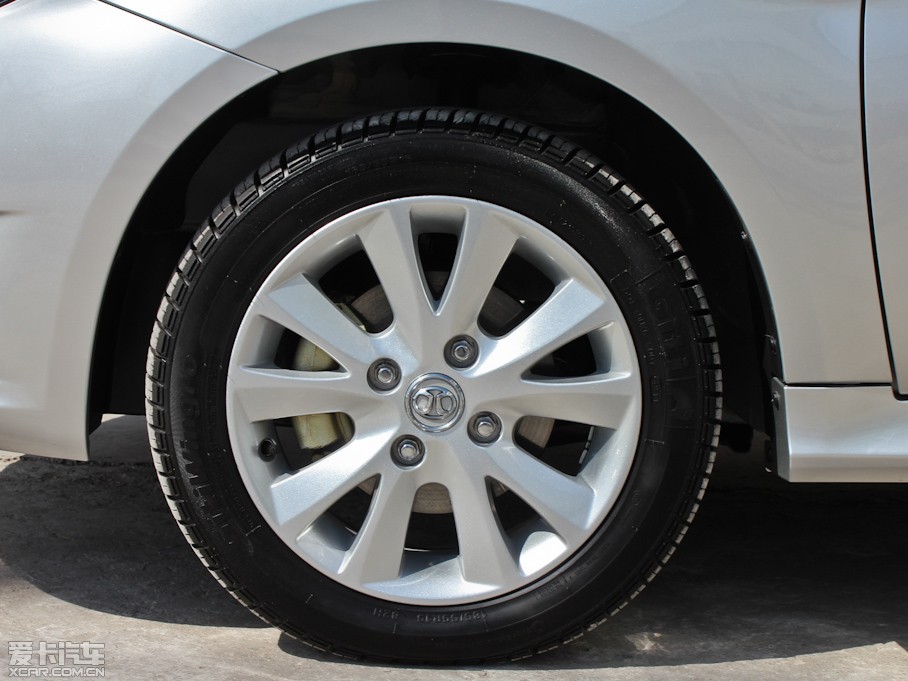 2012EϵЃɎ 1.5L ԄӘ