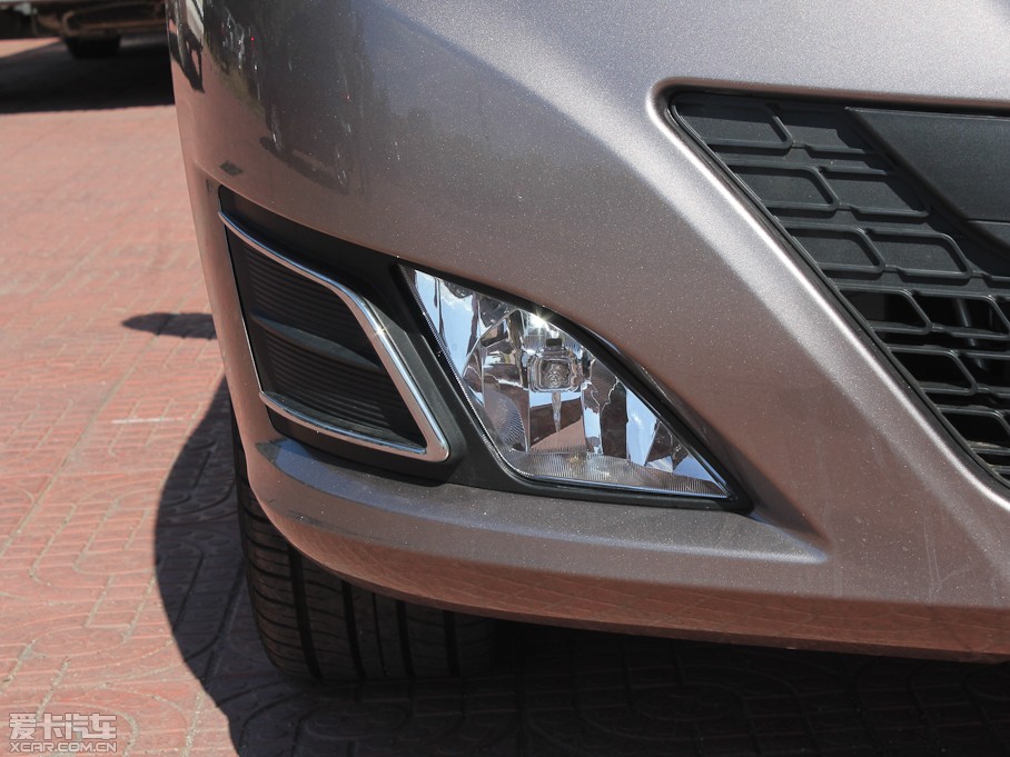 2012EϵЃɎ 1.5L քӘа