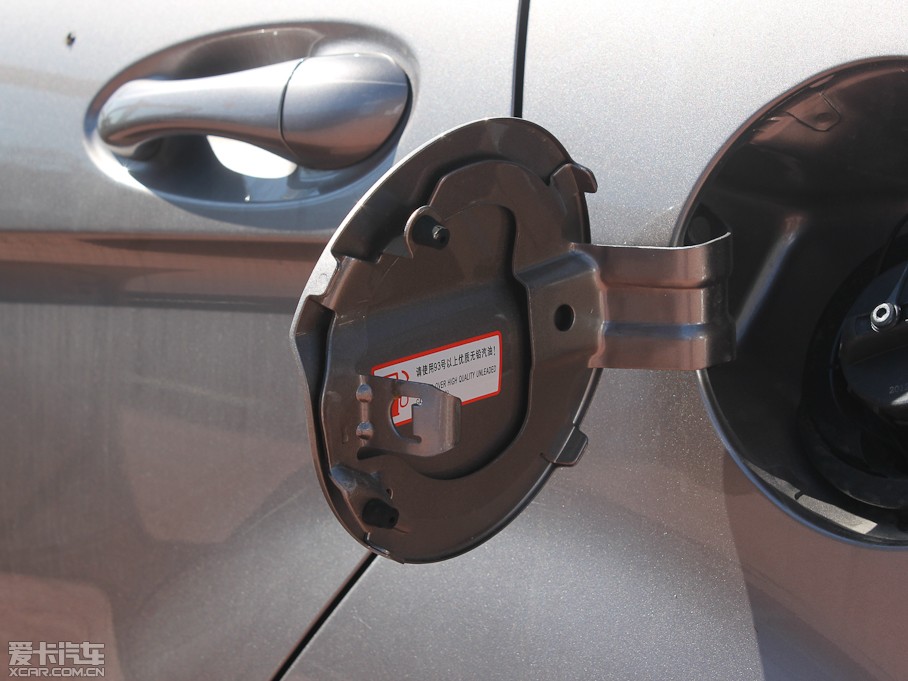 2012EϵЃɎ 1.5L քӘа