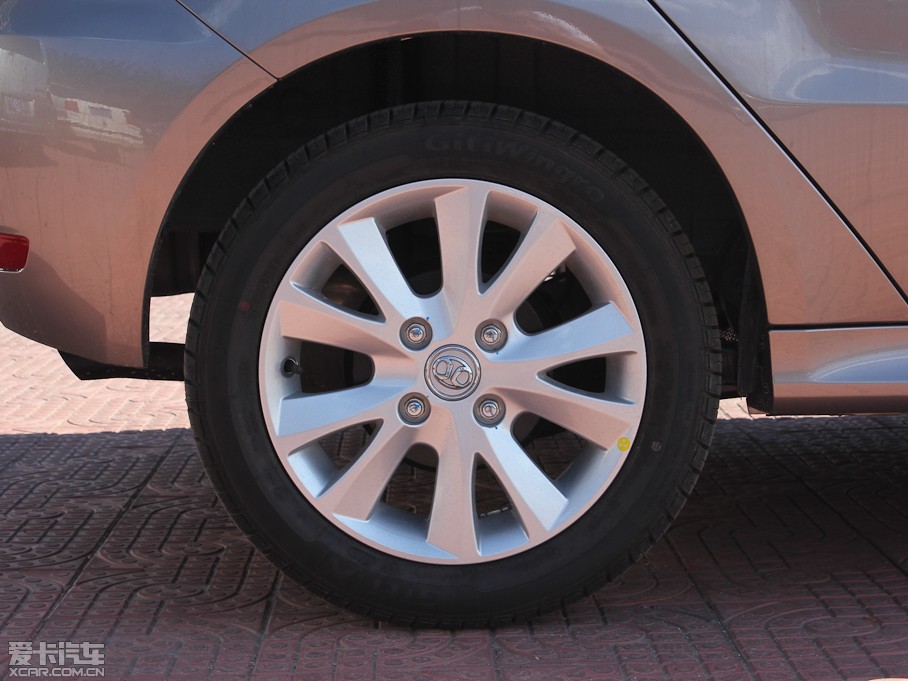 2012EϵЃɎ 1.5L քӘа