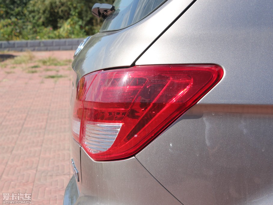 2012EϵЃɎ 1.5L քӘа