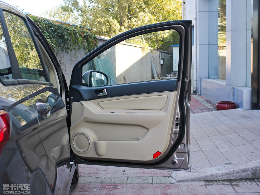 2012EϵЃɎ 1.5L քӘа