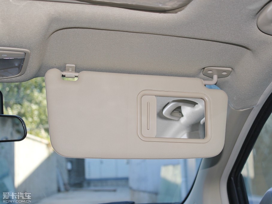 2012EϵЃɎ 1.5L քӘа