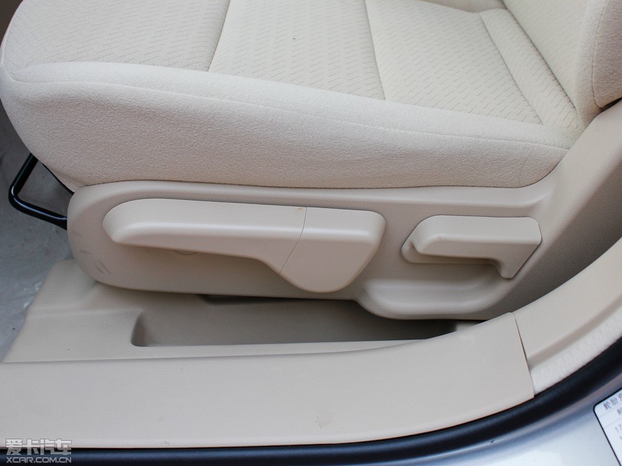 2012EϵЃɎ 1.3L ք(dng)