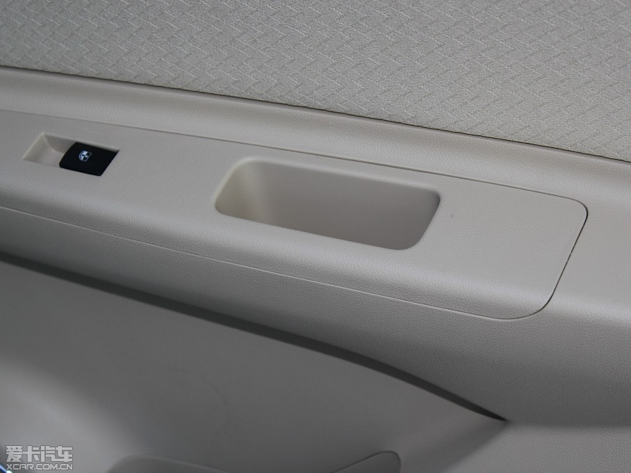 2012EϵЃɎ 1.3L քӘ