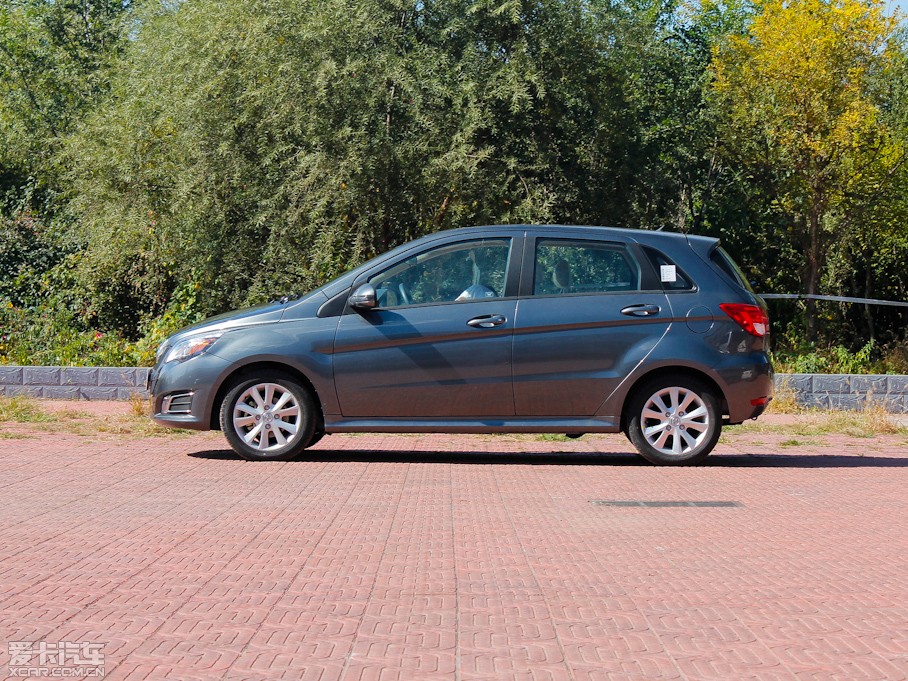 2012EϵЃɎ 1.5L ԄӘа