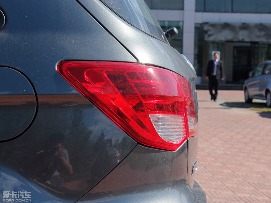 2012EϵЃɎ 1.5L ԄӘа