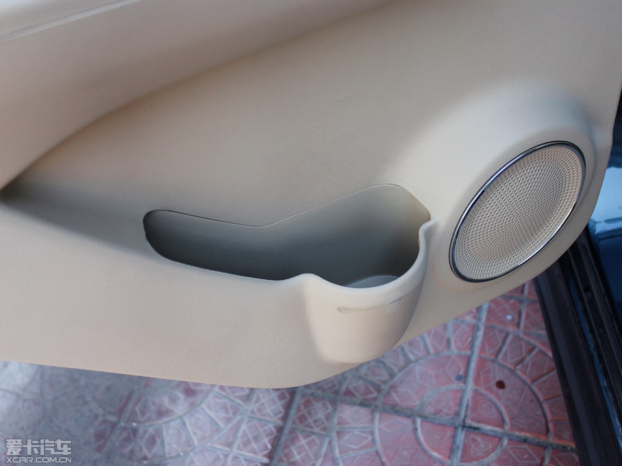 2012EϵЃɎ 1.5L ԄӘа