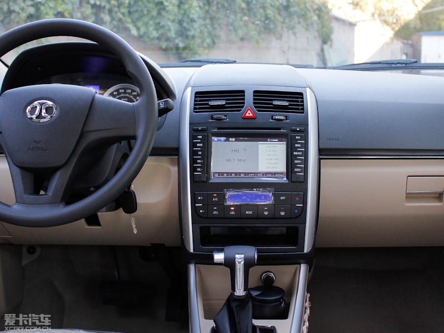 2012EϵЃɎ 1.5L ԄӘа