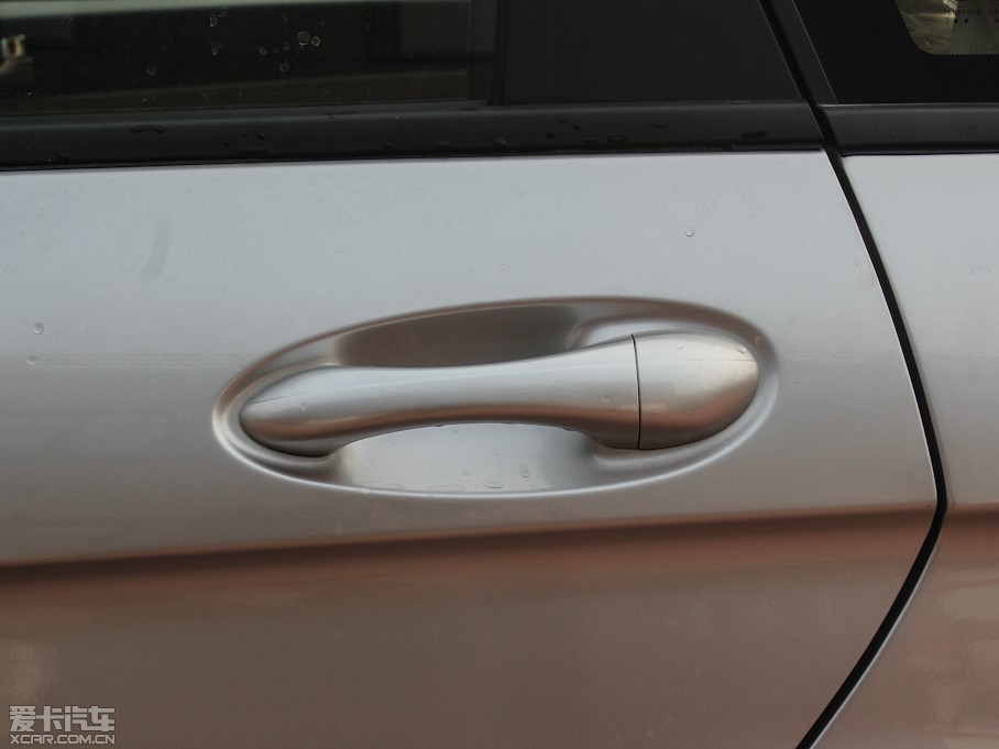 2012EϵЃɎ 1.3L քӘа