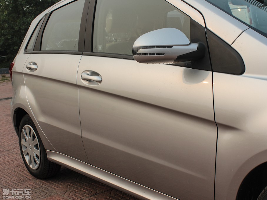 2012EϵЃɎ 1.3L քӘа