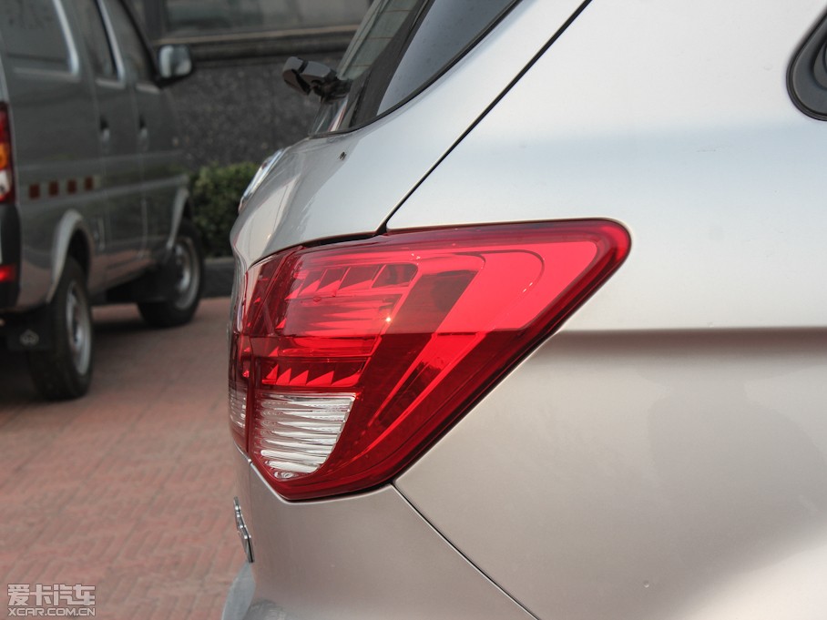 2012EϵЃɎ 1.3L քӘа