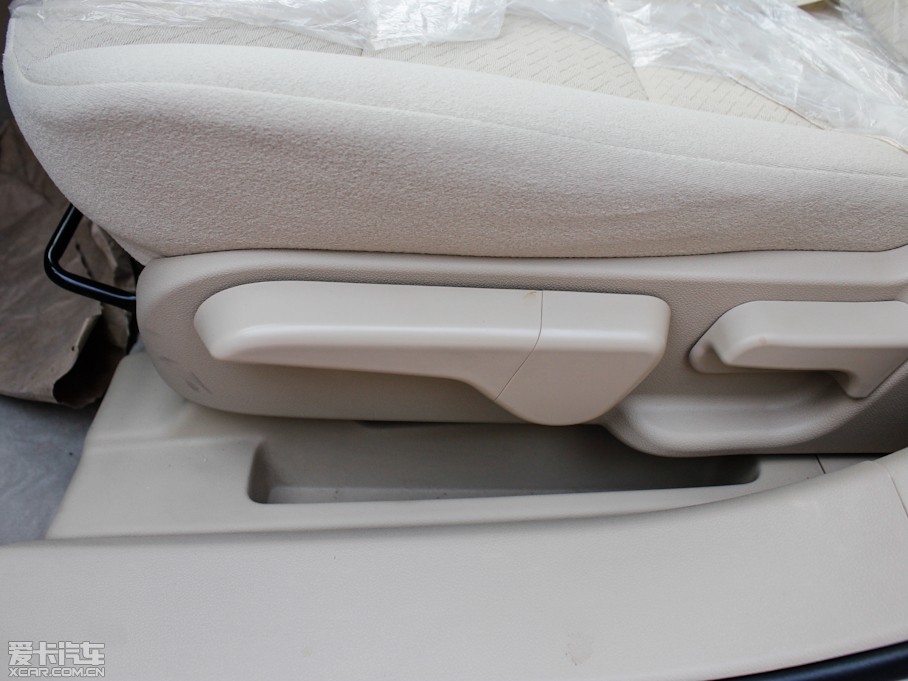 2012EϵЃɎ 1.3L ք(dng)а