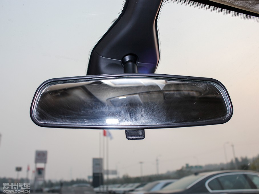 2012EϵЃɎ 1.3L քӘа