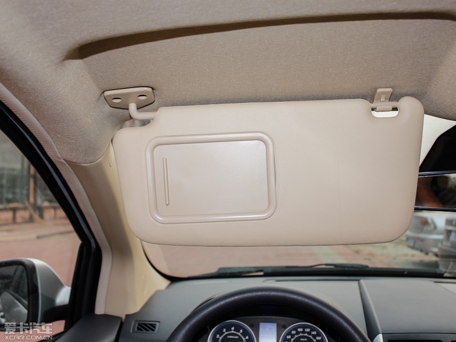 2012EϵЃɎ 1.3L քӘа