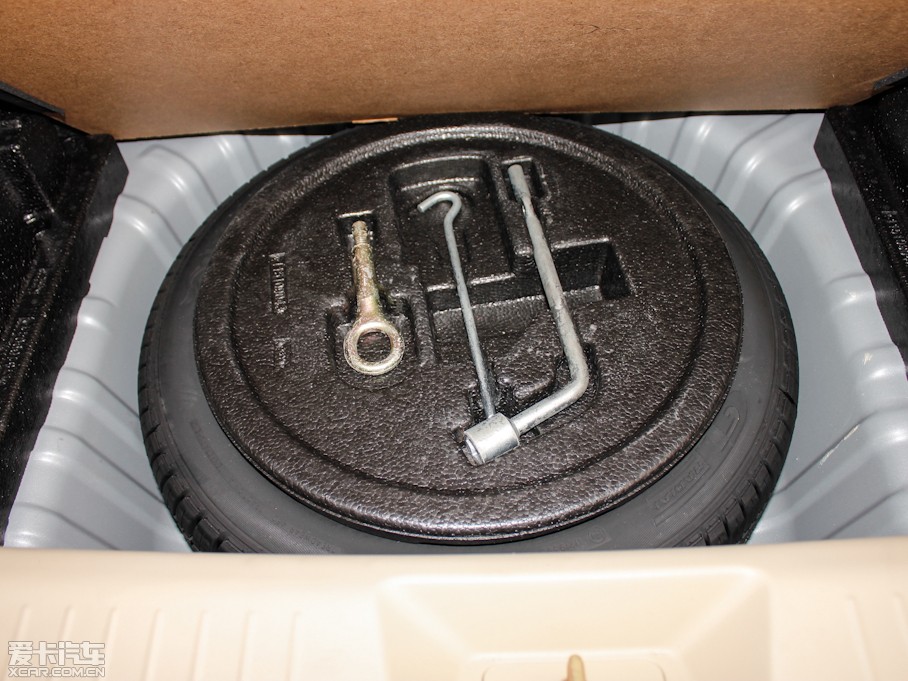 2012EϵЃɎ 1.3L քӘа