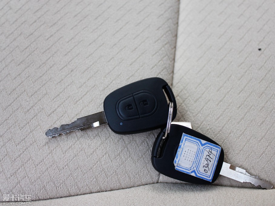 2012EϵЃɎ 1.3L քӘа