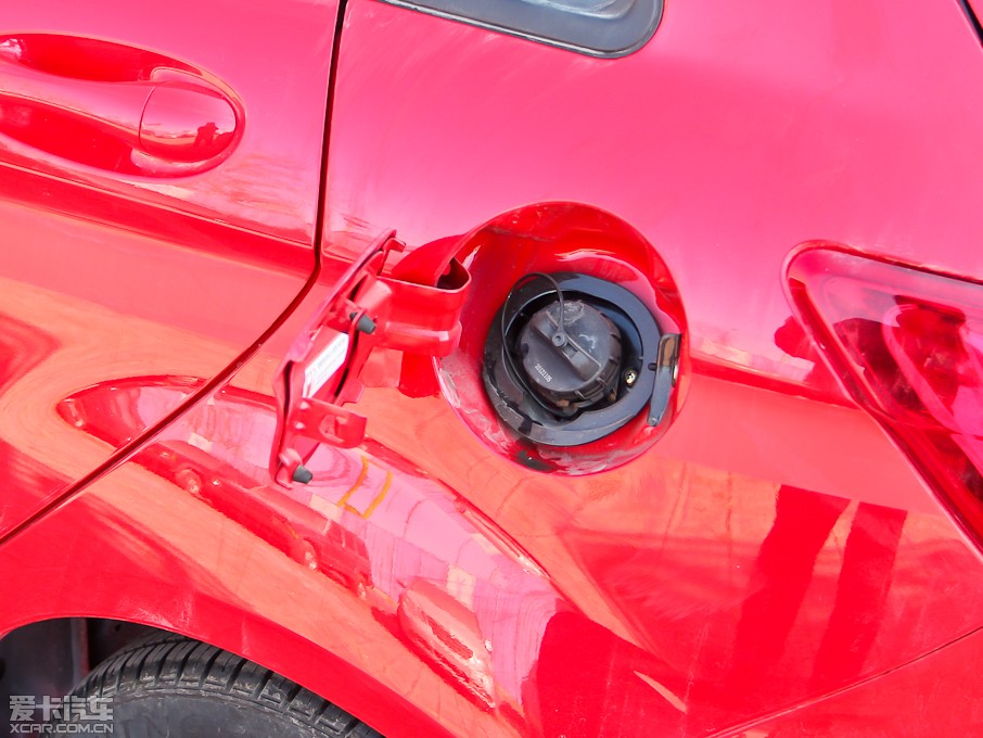 2012EϵЃɎ 1.3L քӘ