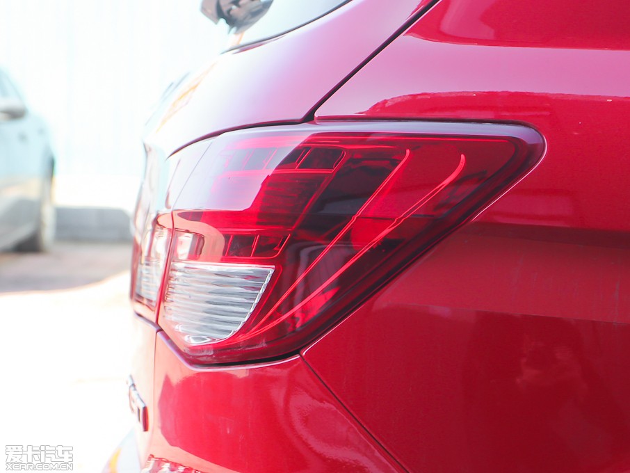 2012EϵЃɎ 1.3L քӘ