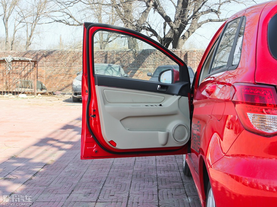 2012EϵЃɎ 1.3L քӘ