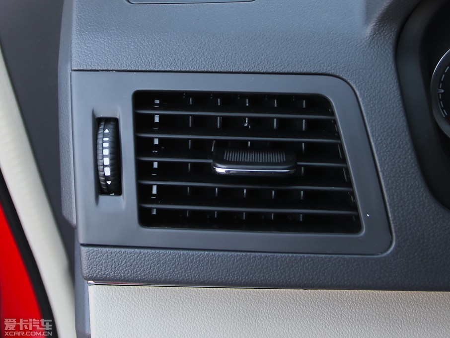 2012EϵЃɎ 1.3L քӘ