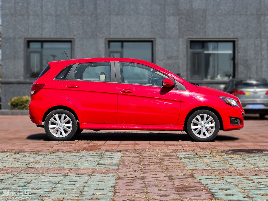 2012EϵЃɎ 1.5L քӘа