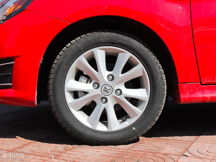 2012EϵЃɎ 1.5L քӘа