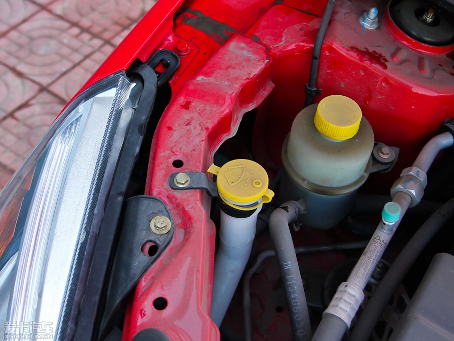 2012EϵЃɎ 1.5L քӘа