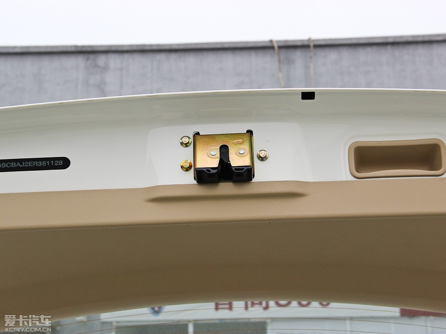 2013EϵЃɎ 1.5L ԄӘа