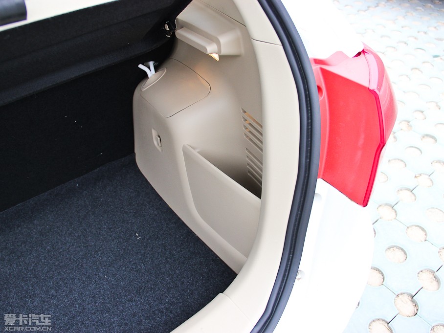 2013EϵЃɎ 1.5L Ԅ(dng)а