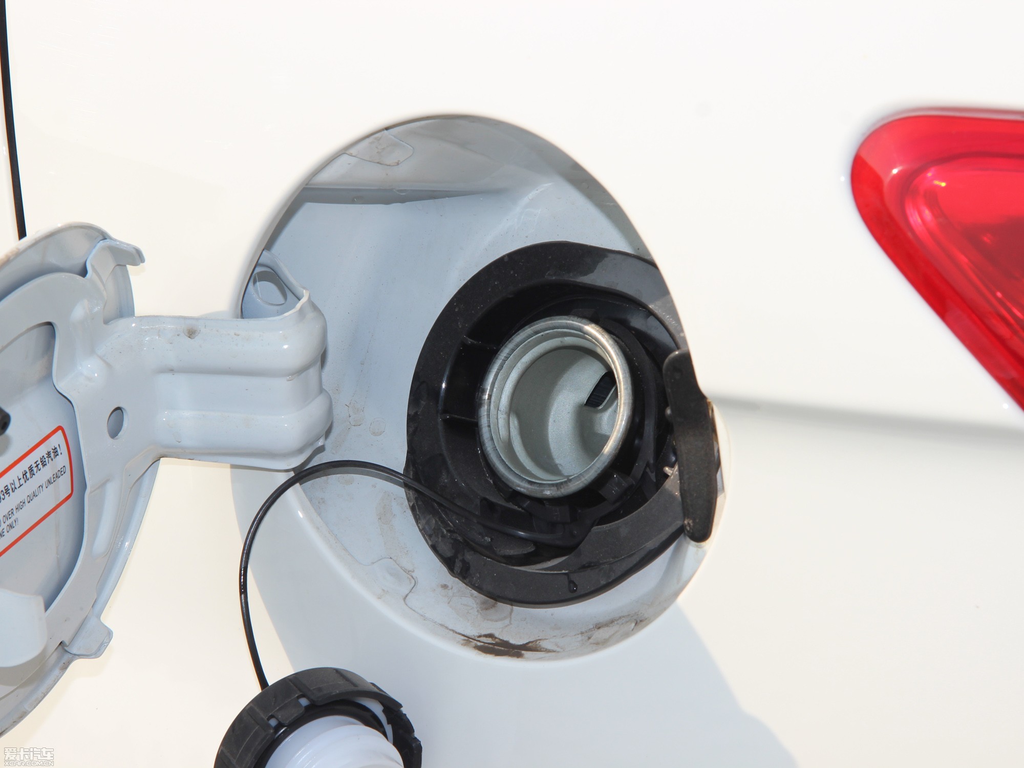 2013EϵЃɎ 1.3L քӘ