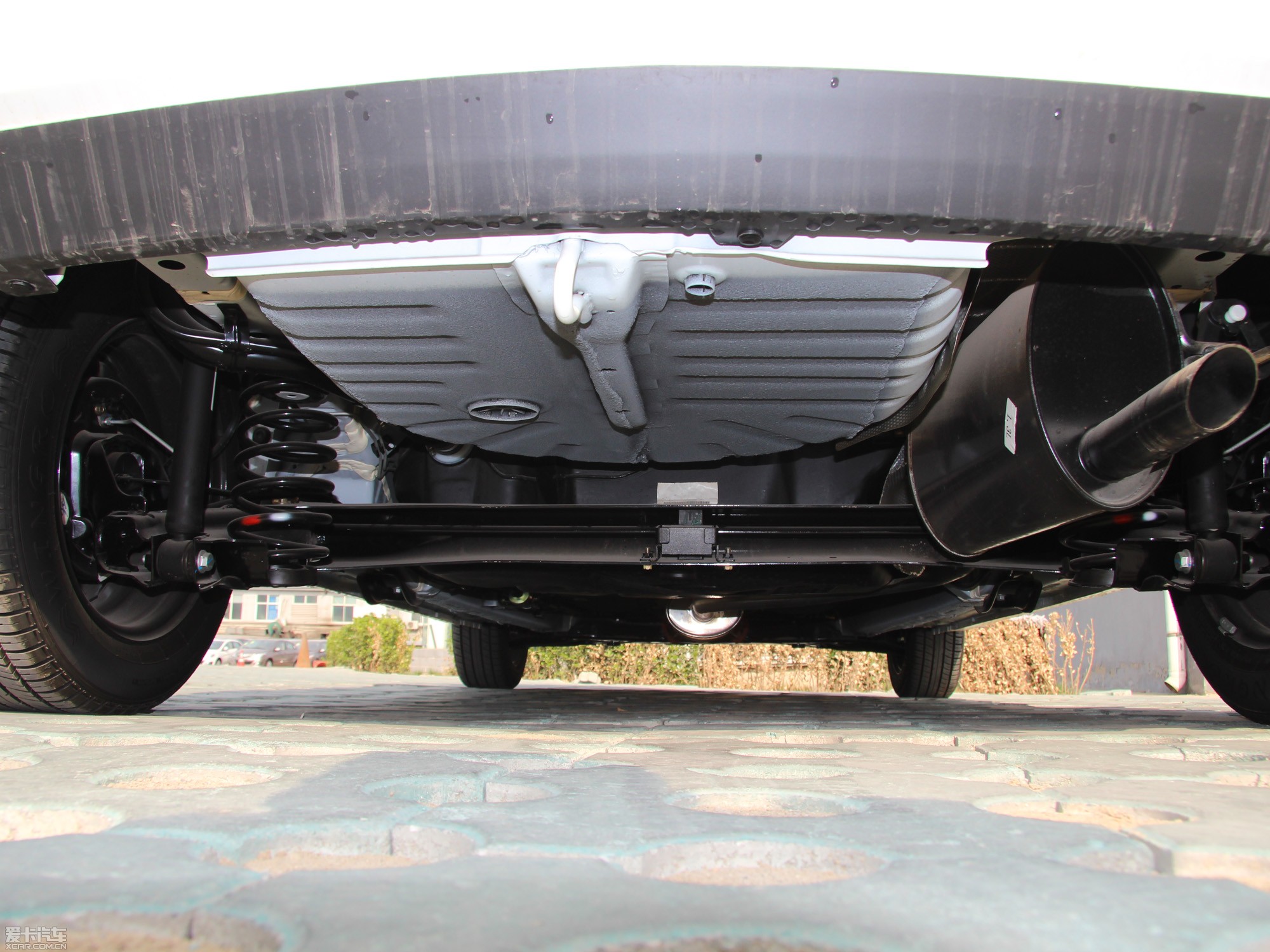 2013��Eϵ�ЃɎ� 1.3L �քӘ����