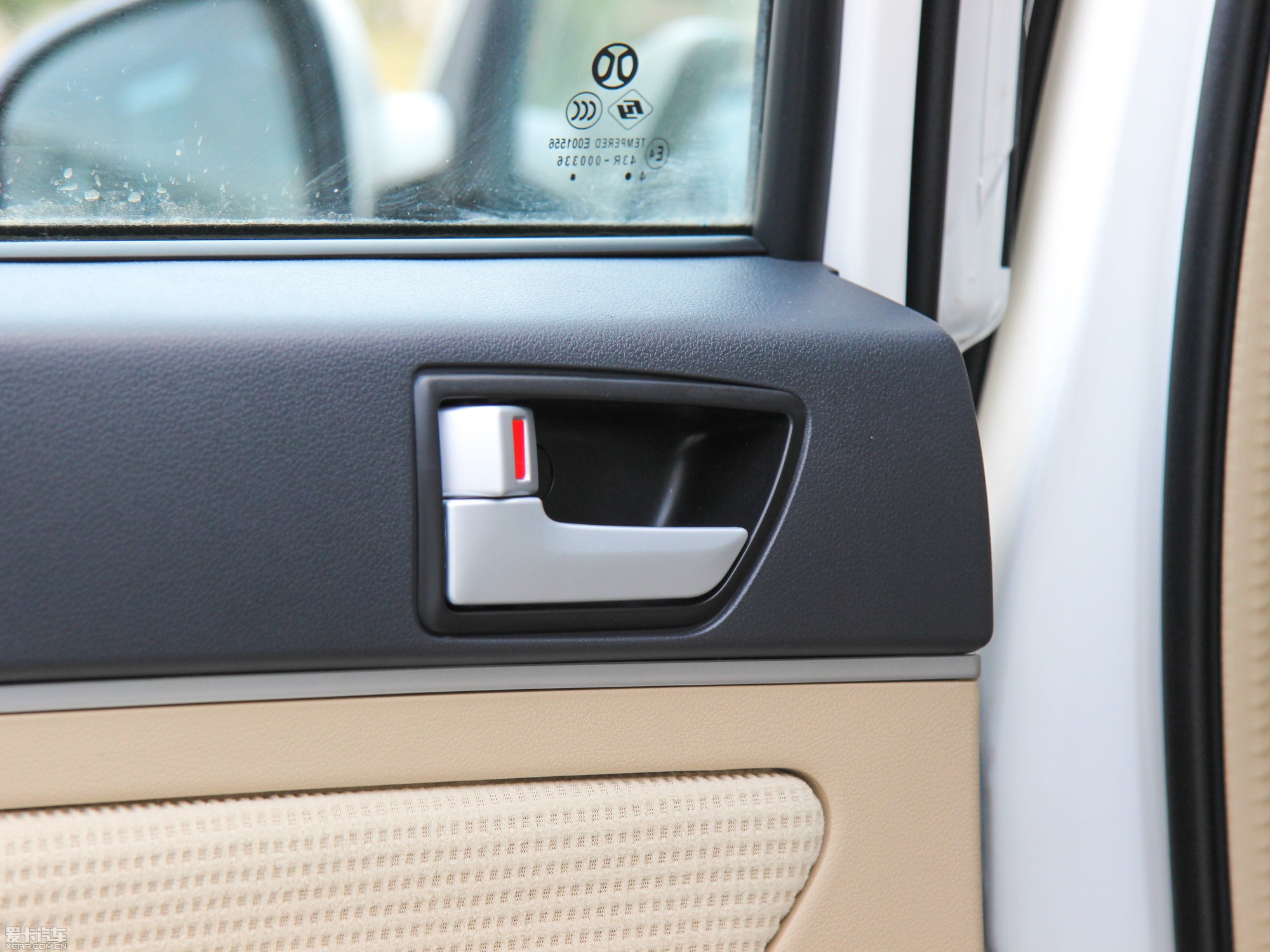 2013EϵЃɎ 1.3L քӘ