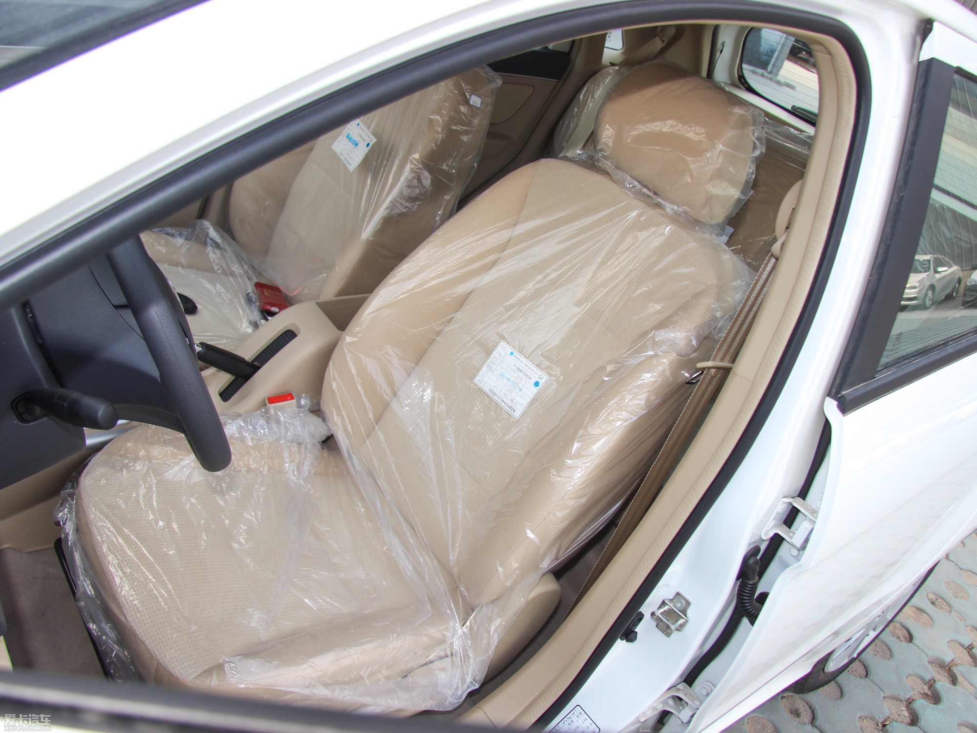 2013��Eϵ�ЃɎ� 1.3L �քӘ����