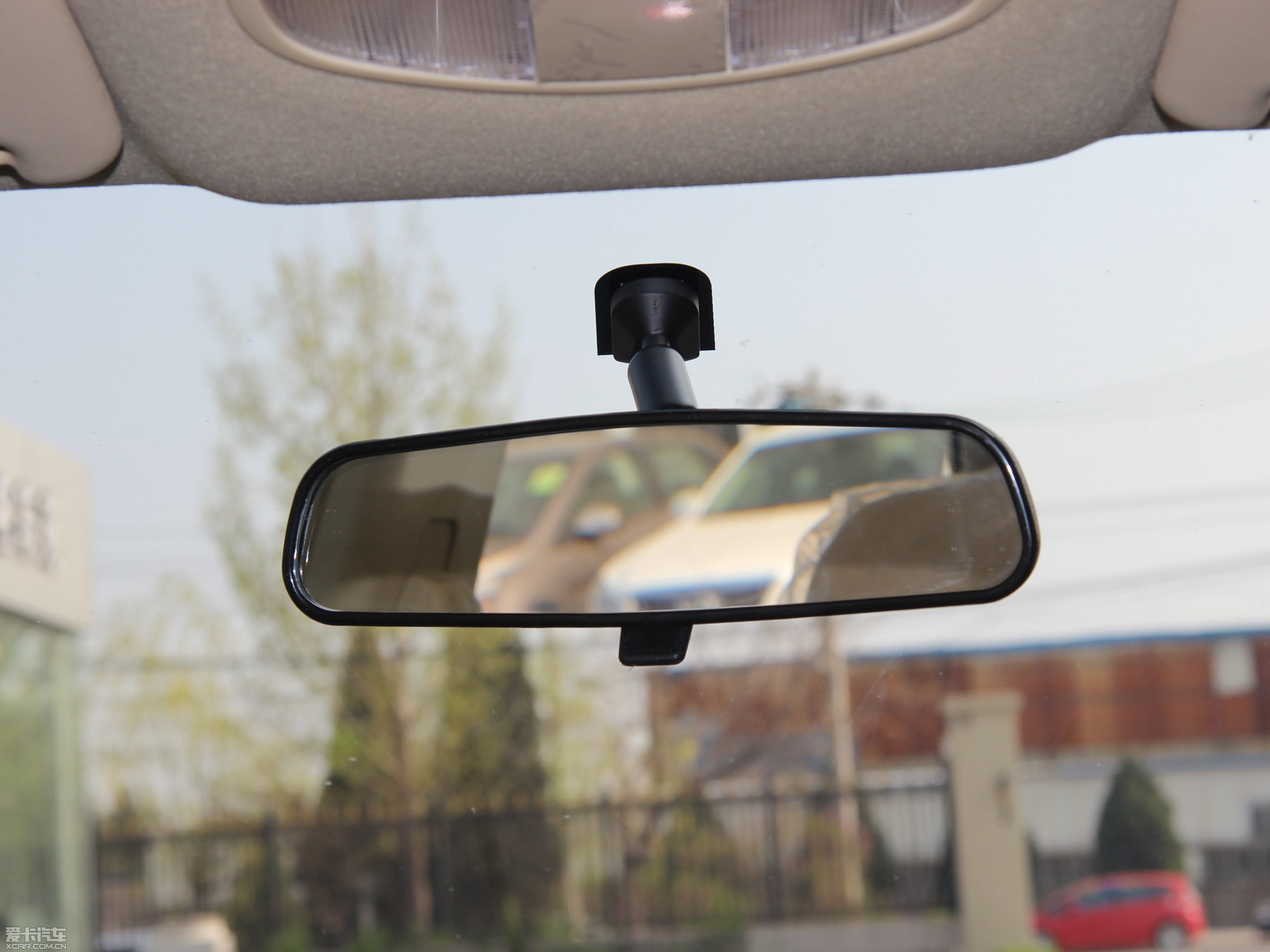 2013EϵЃɎ 1.3L քӘ