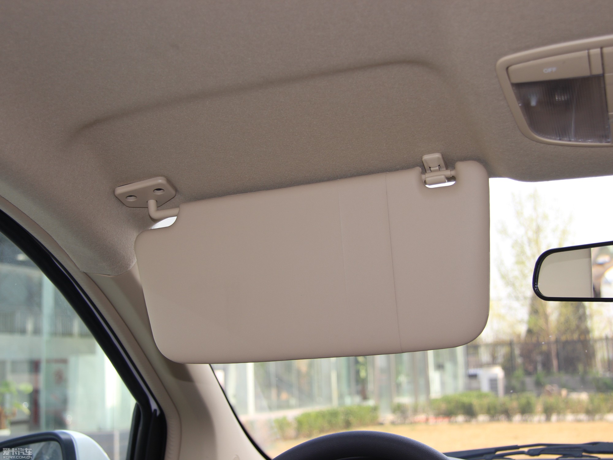 2013EϵЃɎ 1.3L քӘ