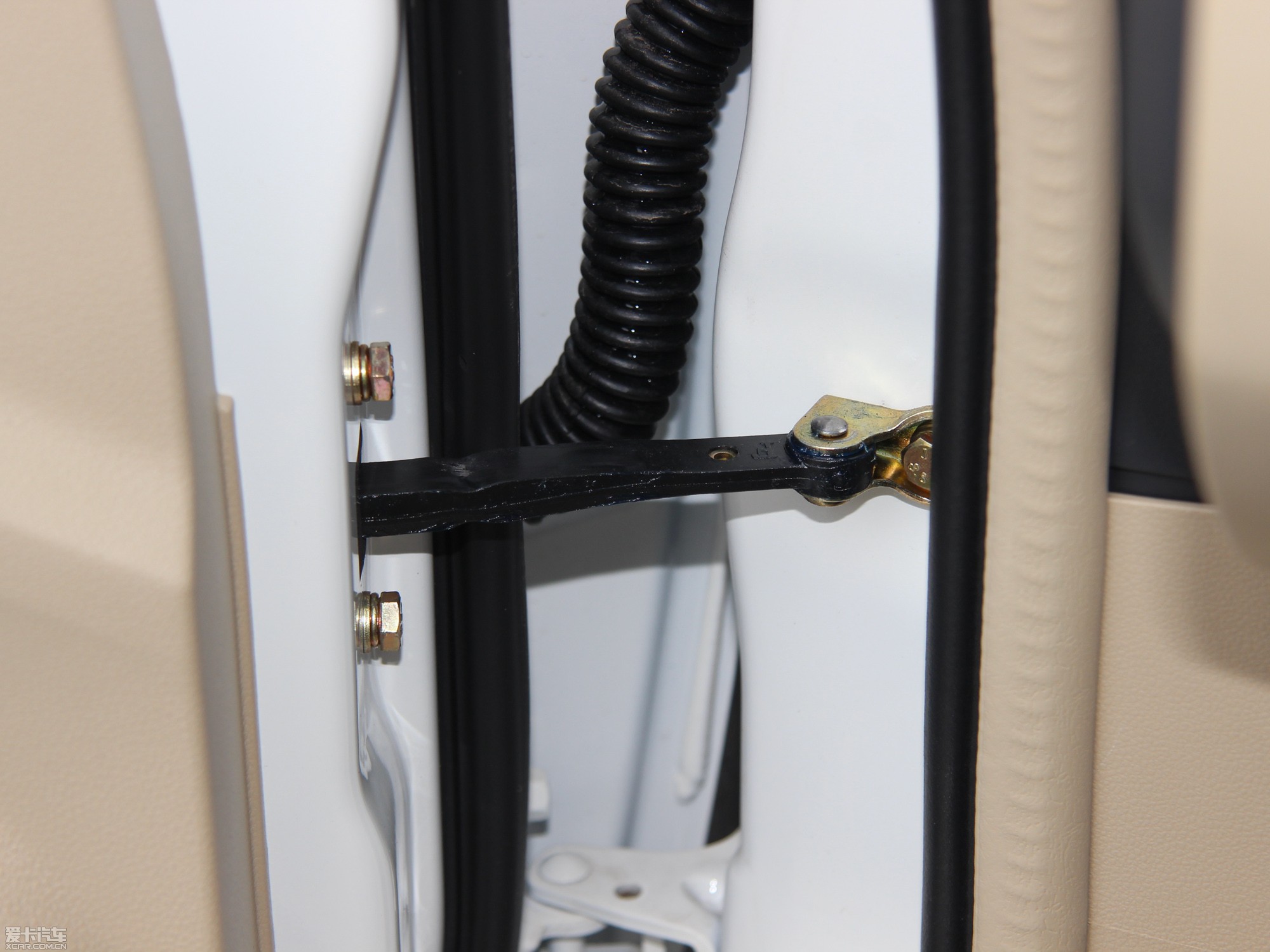 2013EϵЃɎ 1.3L քӘ