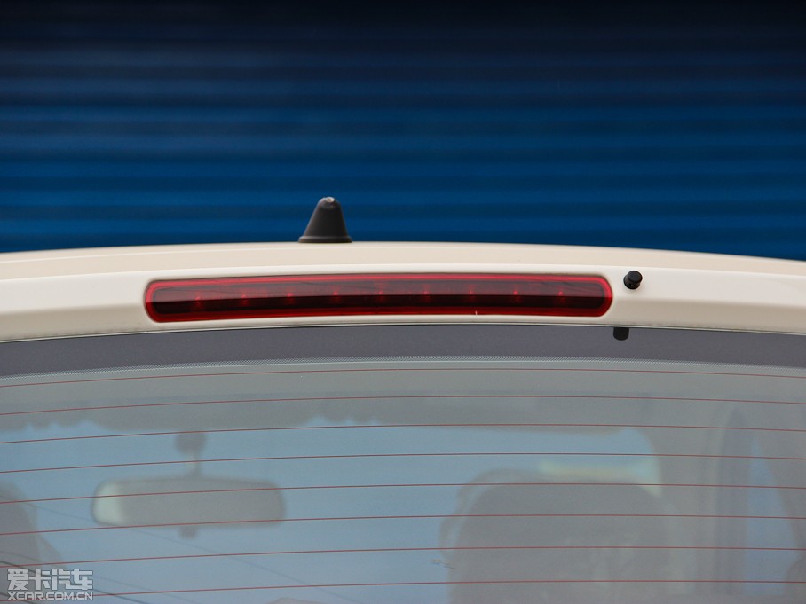 2013EϵЃɎ 1.5L ԄӘ