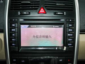 2014款电动时尚版 中控台显示屏