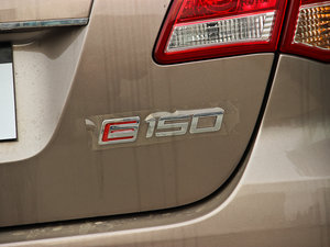 2013款1.5L 手动乐天版 细节外观