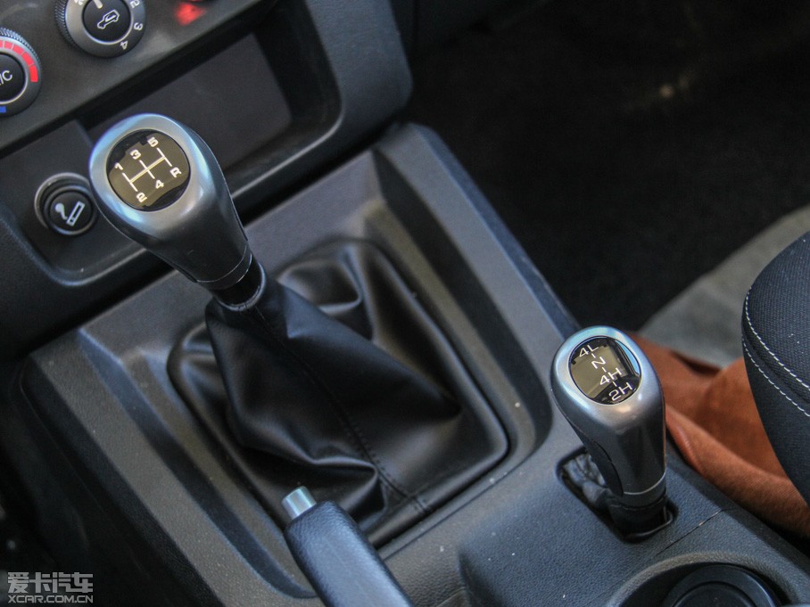 2014BJ40 2.4L քӴԽ