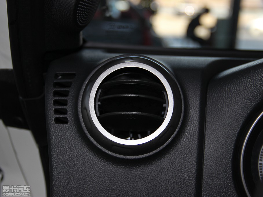 2014BJ40 2.4L քӴԽ