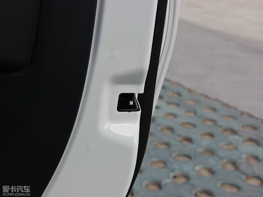 2014BJ40 2.4L քӴԽ