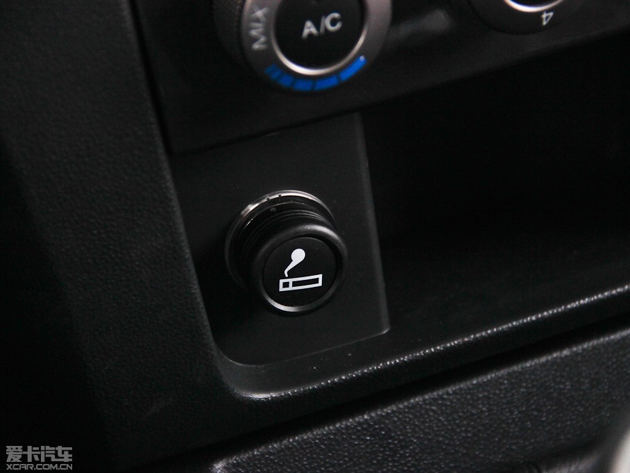 2014BJ40 2.4L քӴԽ