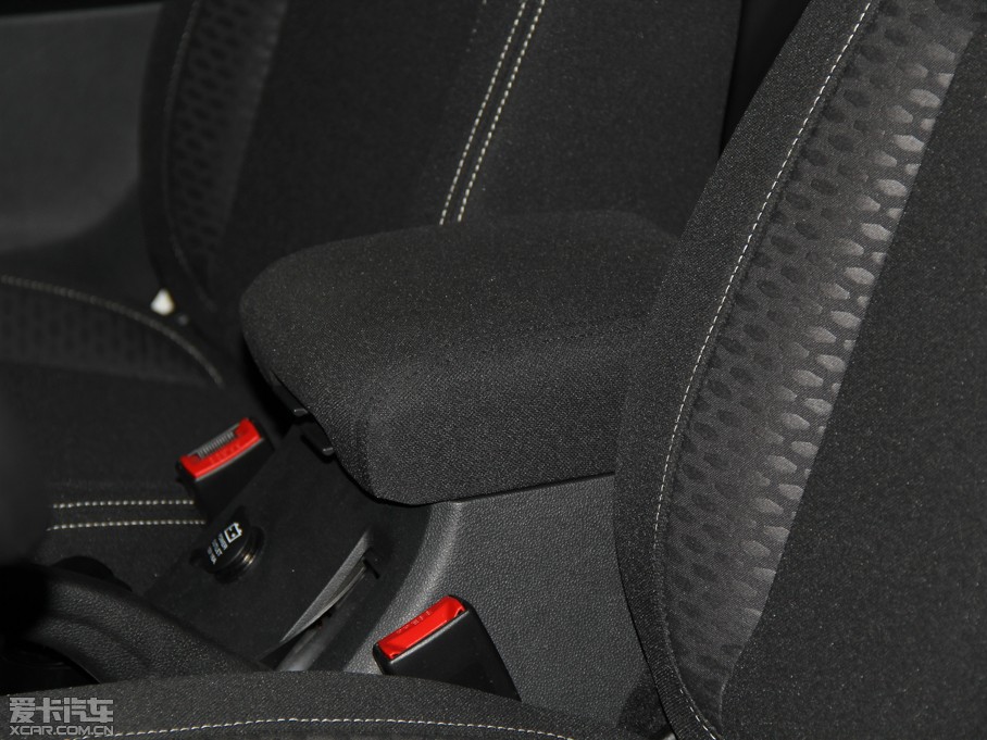 2014BJ40 2.4L քӴԽ